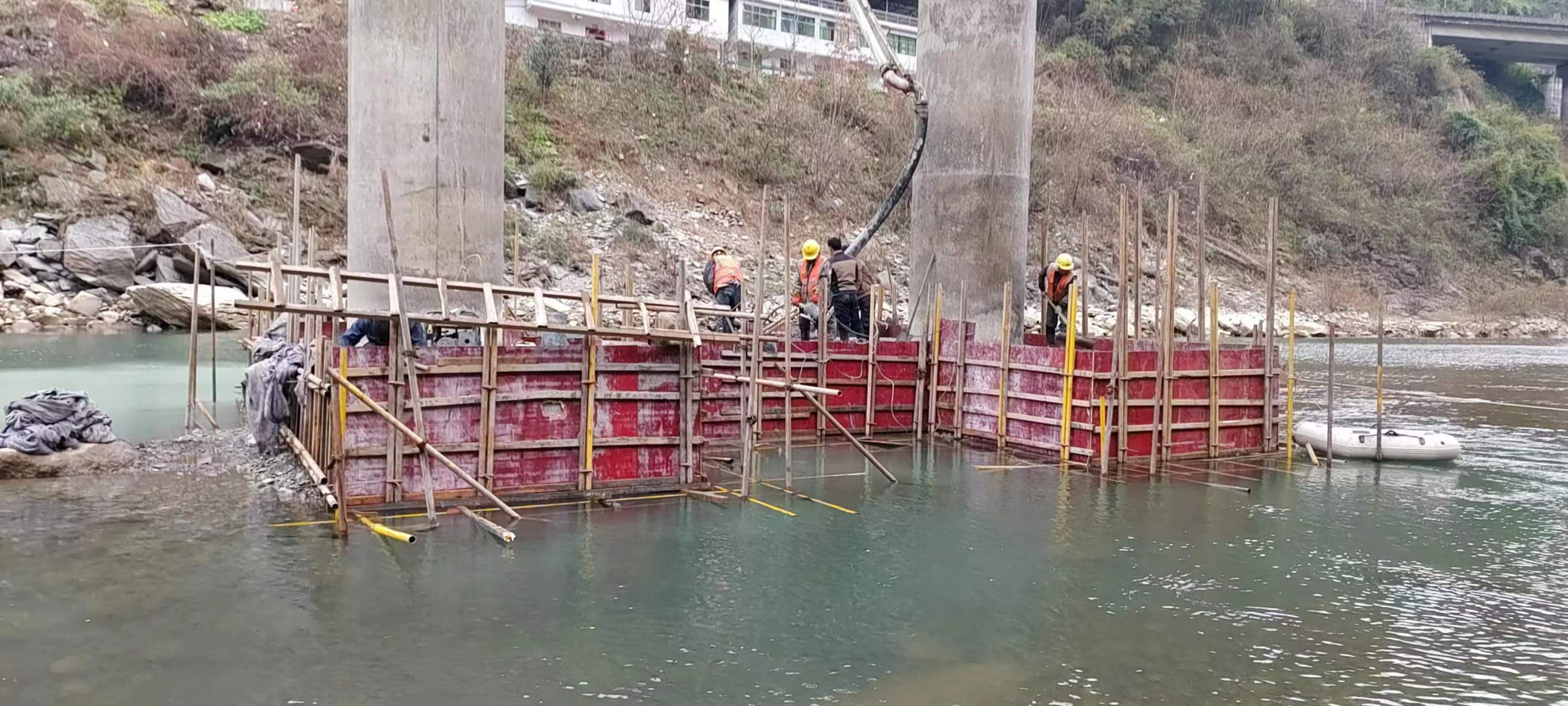 临汾水利工程施工中堤坝渗漏原因以及防渗加固技术